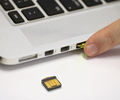 Klucz Sprzętowy Yubico YubiKey 5 nano U2F FIDO YUBICO