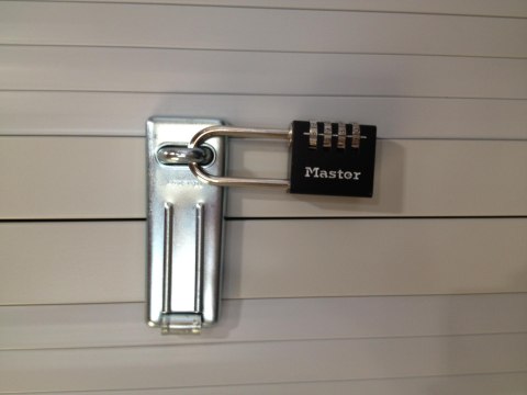 Kłódka z szyfrem długa Master Lock 7640EURDBLKLH MASTER LOCK