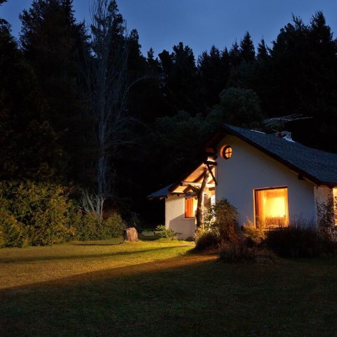 Kamera bezprzewodowa EZVIZ EB3 (3MP) typ-C + Panel Solarny EZVIZ