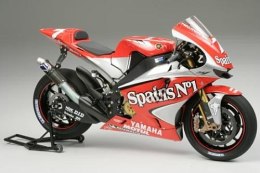 Tamiya TAMIYA Yamaha YZR-M1 200 4 #7/#33