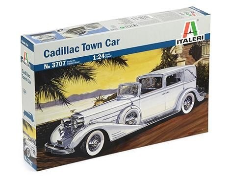 Italeri Cadillac Town Car