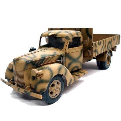 Revell Model plastikowy German Truck V3000S