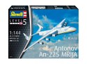 Revell Model plastikowy Antonov AN-225 Mrija