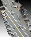 Revell Model plastikowy Lotniskowiec USS Forrestal