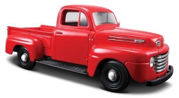 Maisto Model kompozytowy Ford F1 Pickup 1948 czerwony 1/25