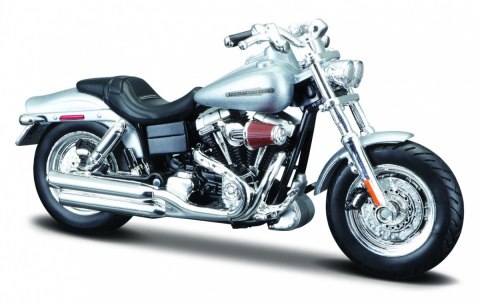 Maisto HD 2009 MKCCI CVO FAT BOB 1/18 Srebrny