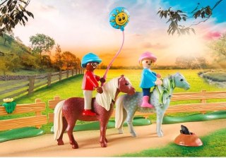 Playmobil Zestaw z figurkami Country 70997 Urodziny w stadninie kucyków