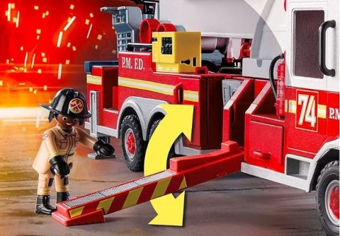 Playmobil Zestaw figurek City Action 70935 Wóz strażacki: US Tower Ladder