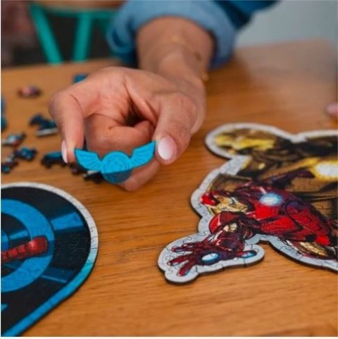 Trefl Puzzle 160 elementów Puzzle drewniane konturowe Odważny Iron Man