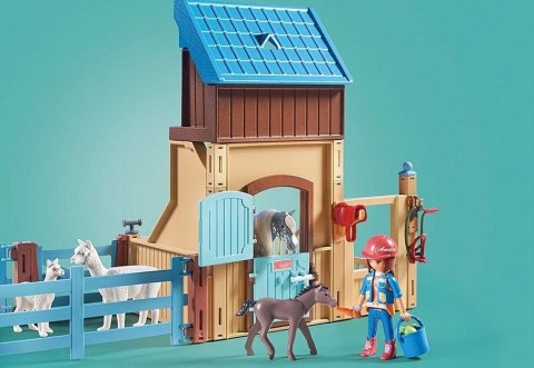 Playmobil Zestaw z figurkami Horses 71353 Amelia i Whisper z boksem stajennym