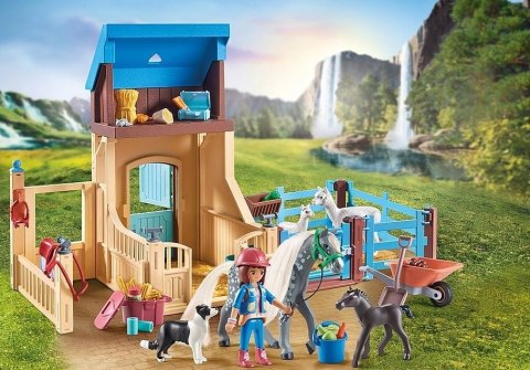 Playmobil Zestaw z figurkami Horses 71353 Amelia i Whisper z boksem stajennym