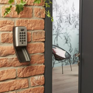 Skrytka na klucze z szyfrem Master Lock 5423EURD MASTER LOCK